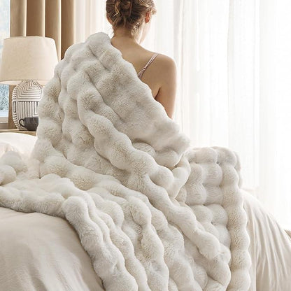 Bedsure Soft Fluffy Fuzzy Blanket for Winter, Cozy Plush Sherpa Fleece Faux Fur Blanket, Thick Warm Christmas